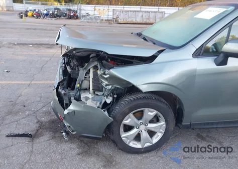 2014 Subaru Forester 2.5I Premium из США, поврежденный, VIN JF2SJAEC7EH431511